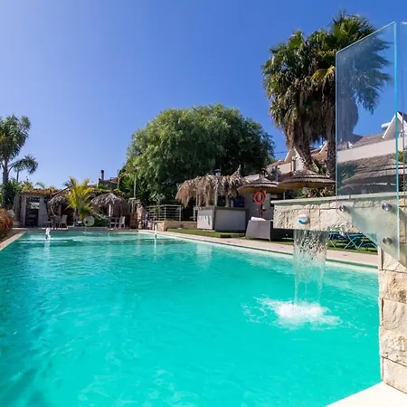 Saija Con Piscina Lejlighed Pozzallo